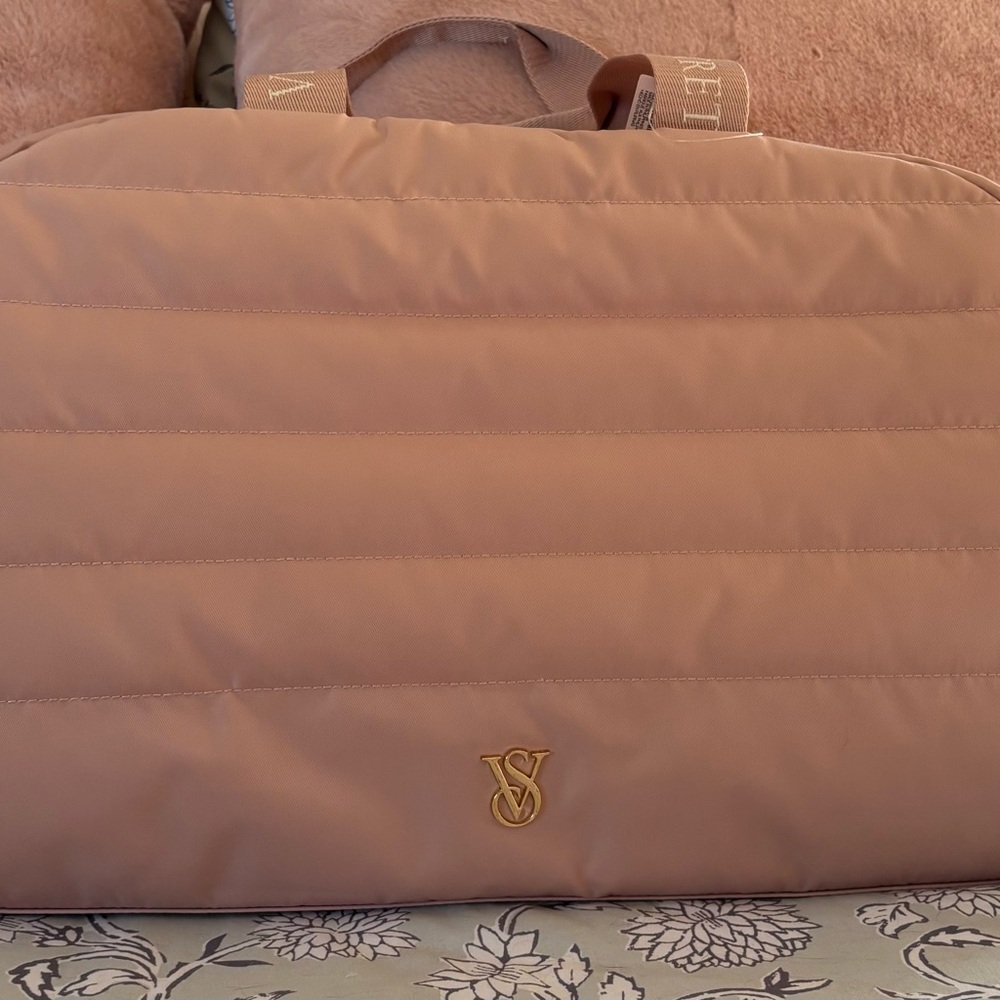 Victoria's Secret Pink Quilted Bag